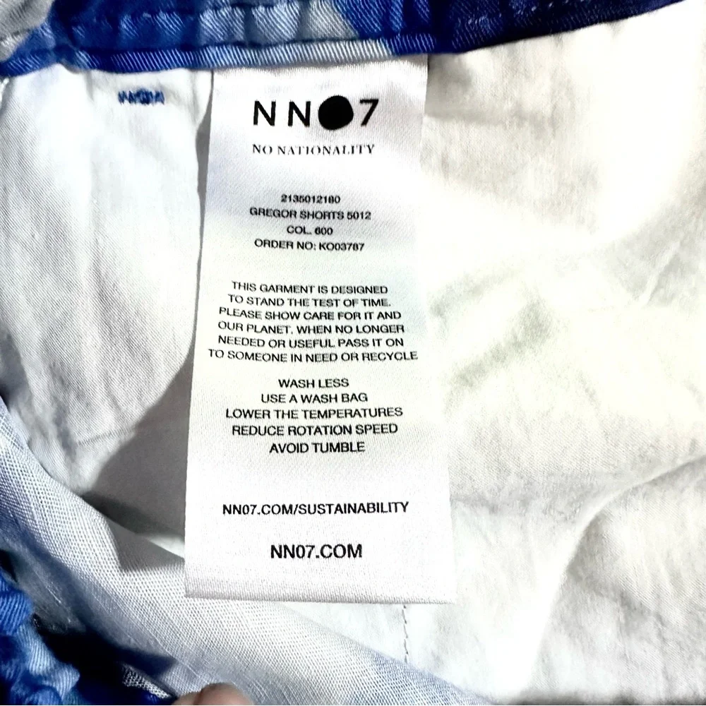 NN07 Men's Gregor Printed Lyocell-Blend Drawstring Shorts in Blue Size XL